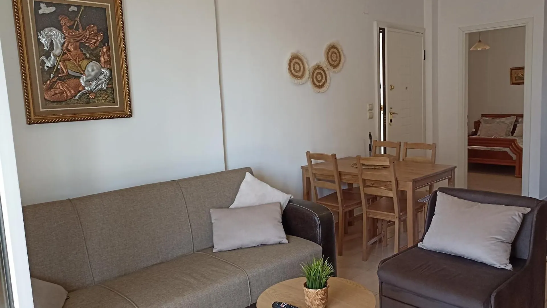 St George Apartment In Mouries Dionisiou Paralia Dionysiou