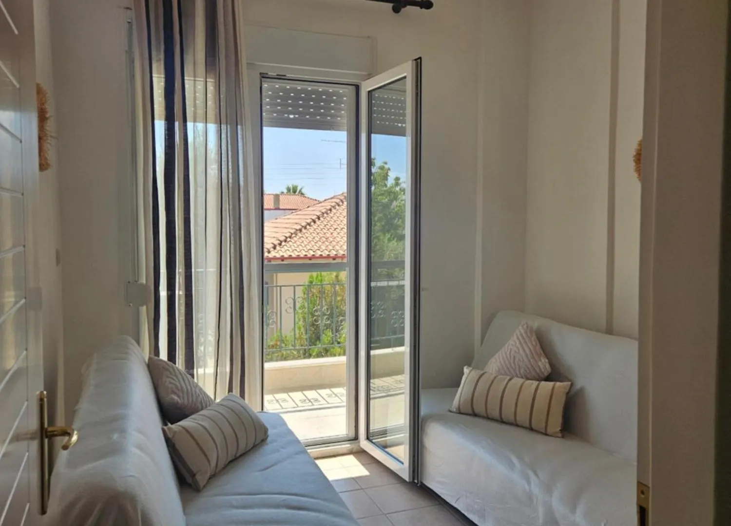 St George Apartment In Mouries Dionisiou Paralia Dionysiou